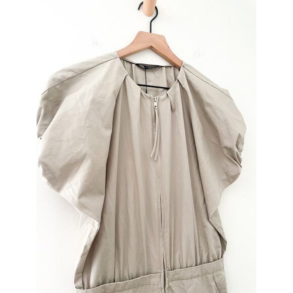 NWT Zara Voluminous Jumpsuit XS Khaki Beige Zip Flight Suit Utility Minimalist - Picture 5 of 12